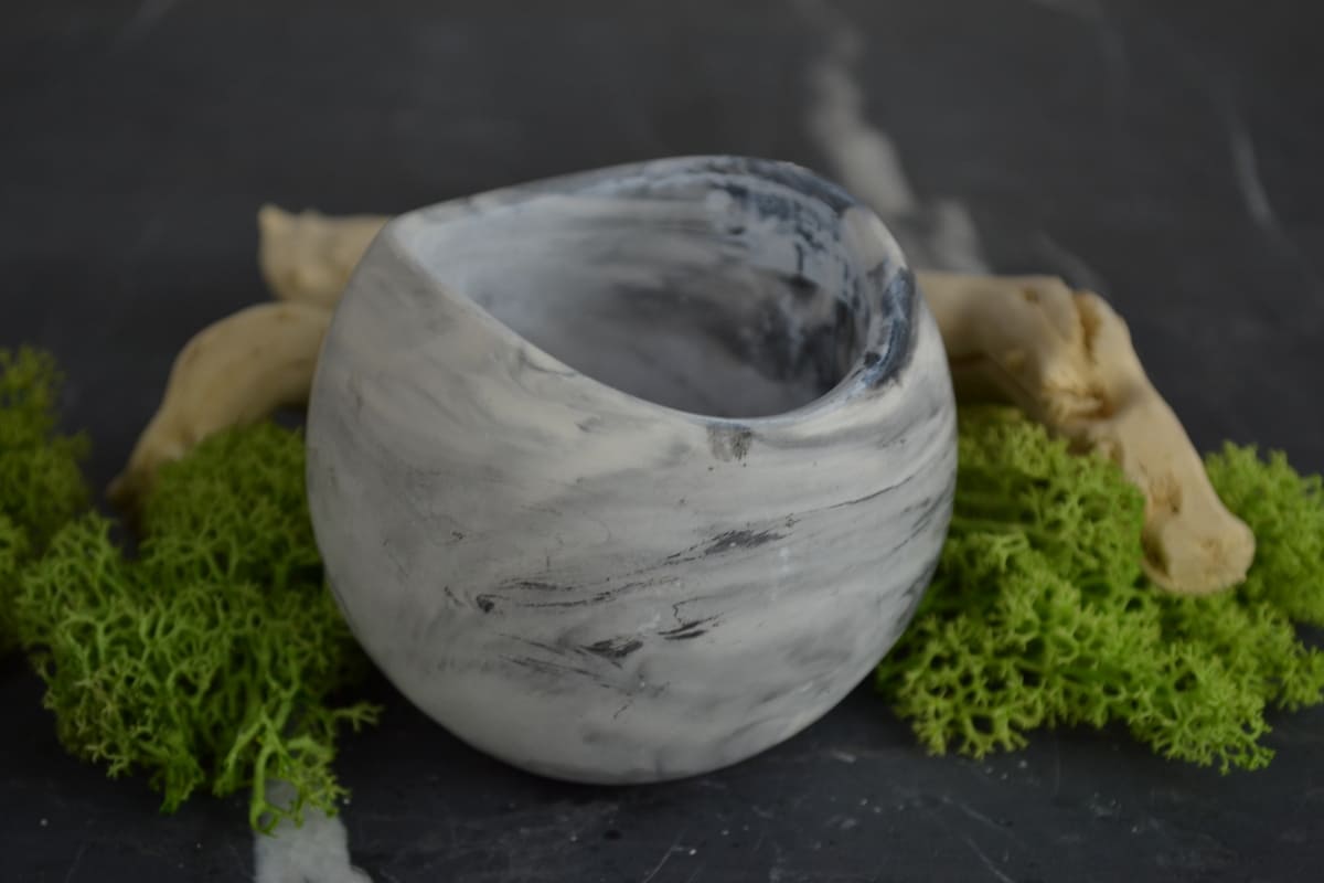 Boule - Vaso in gesso ceramico marmorizzato