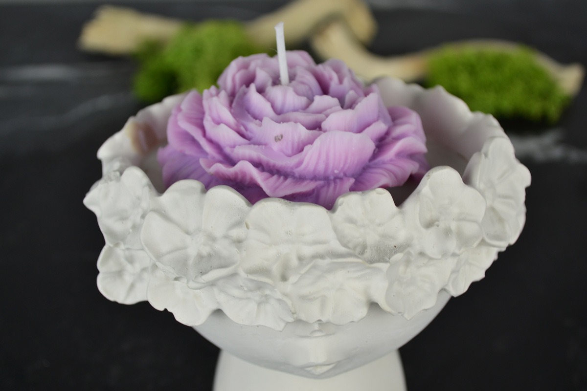 Fiordaliso - Vaso in gesso con candela - immagine 2