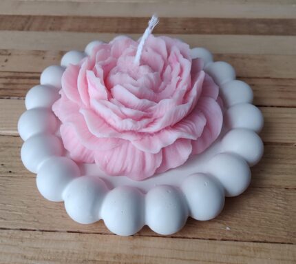Kit Peonia- Vassoio in gesso bubble con candela peonia